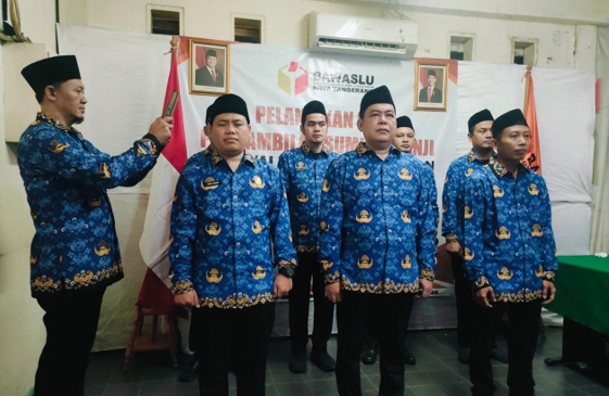 Pelantikan PPPK Bawaslu Kota Tangerang