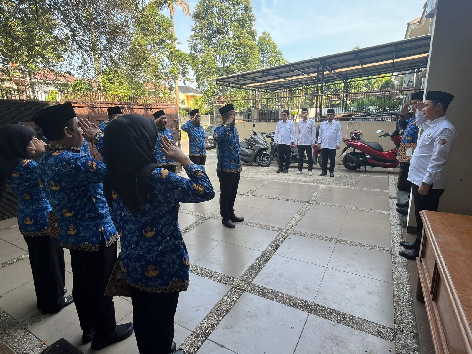 Bawaslu Kota Tangerang Gelar Upacara Peringatan HUT KORPRI