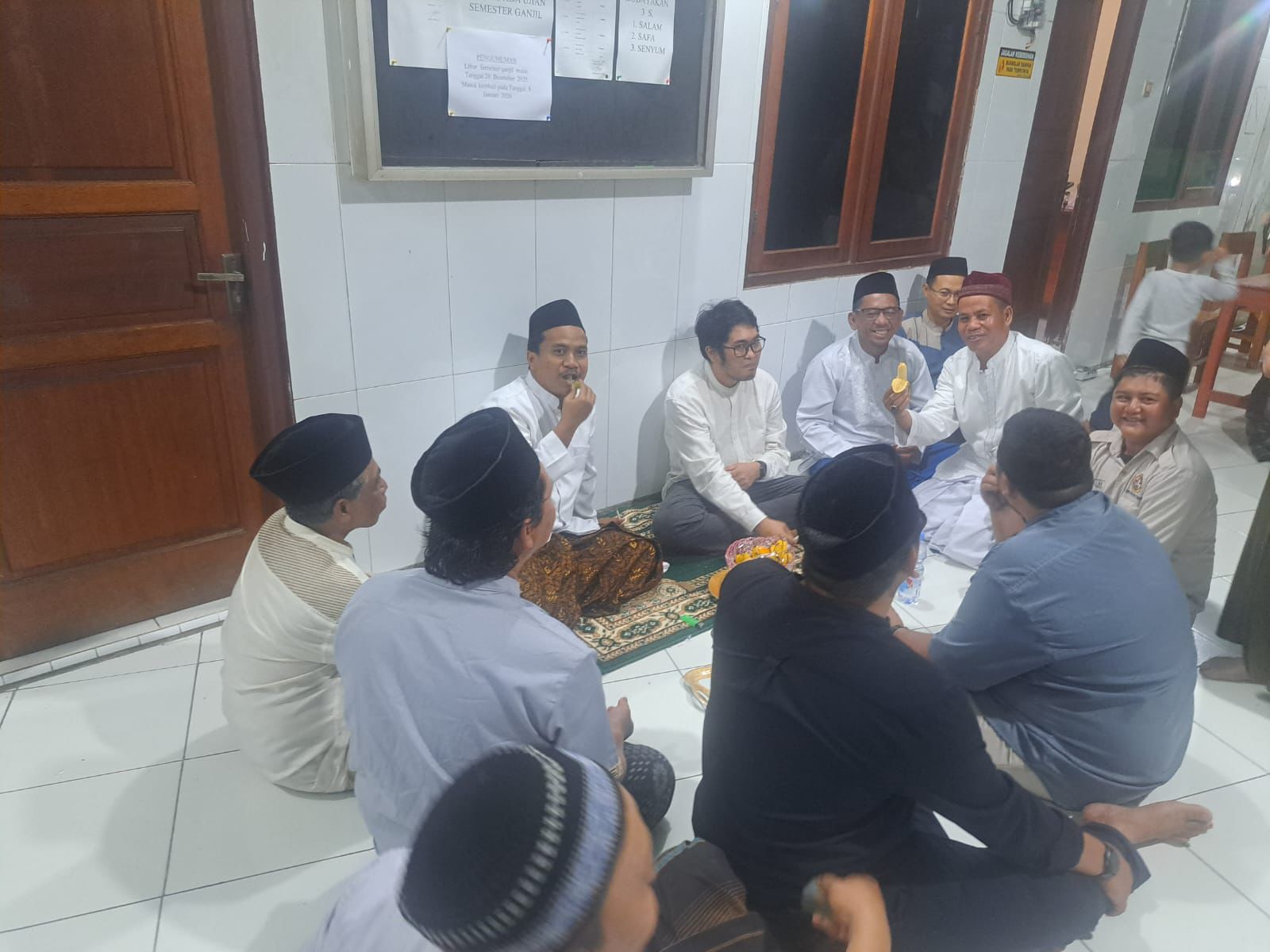 Kordiv P2H Bawaslu Kota Tangerang Lakukan Konsolidasi Demokrasi di Kelurahan Cimone