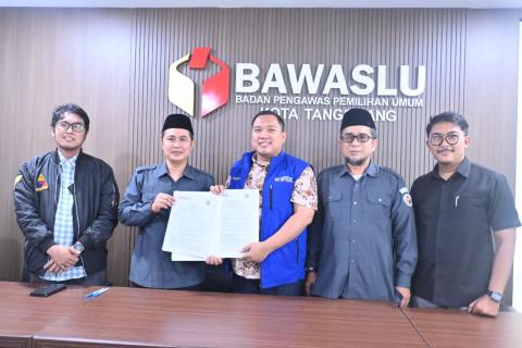 Bawaslu Kota Tangerang Melaksanakan Nota Kesepahaman Bersama DPD KNPI Kota Tangerang