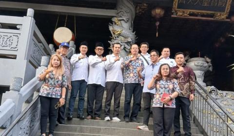 Pimpinan Bawaslu Kota Tangerang Bersama Pengurus Forum Umat Buddha