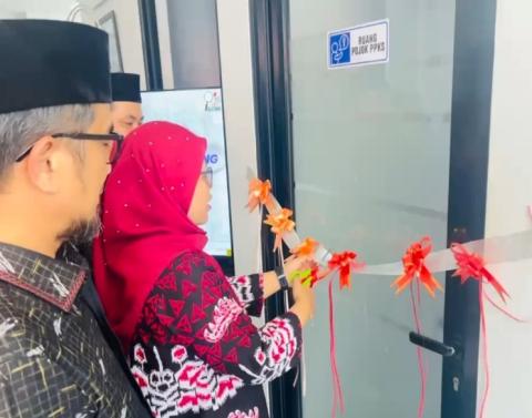 Anggota Bawaslu Banten Resmikan Ruang PPKS Bawaslu Kota Tangerang