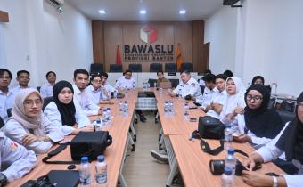 Bawaslu Kab/Kota Se-Banten Hadiri Kegiatan Peningkatan Kompetensi Fotografi dan Videografi di Bawaslu Provinsi Banten.