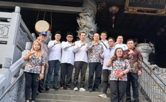Pimpinan Bawaslu Kota Tangerang Bersama Pengurus Forum Umat Buddha