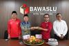 Rayakan HUT Bawaslu Kab/Kota dengan doa bersama, pemotongan tumpeng, serta ramah tamah seluruh jajaran Bawaslu Kota Tangerang